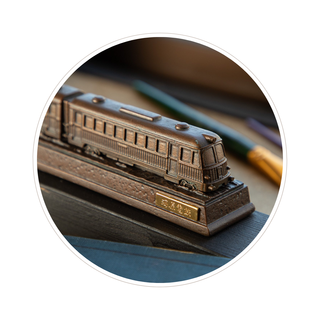 Spirited Away Unabara Dentetsu (Unabara Railway) Bronze Statue Tokyo Station Store Limited Edition