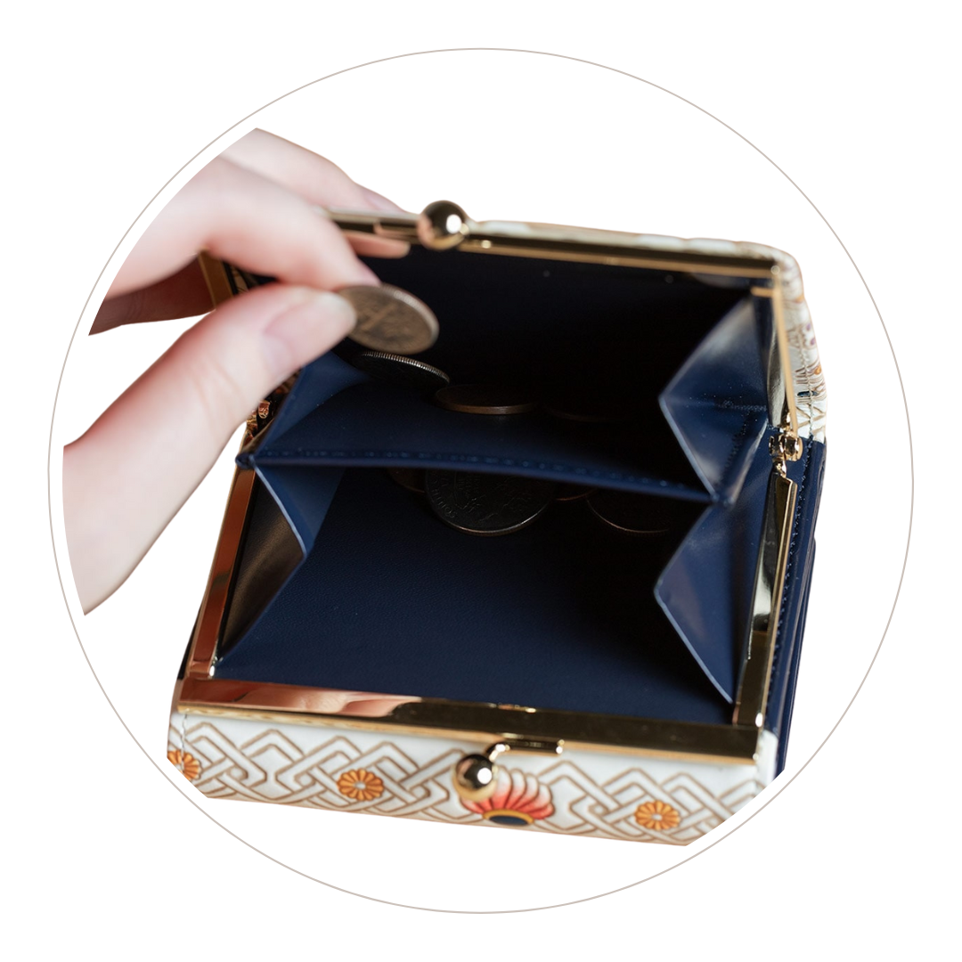 My Neighbor Totoro "Oozeki" Trifold Mini Wallet Cowhide leather