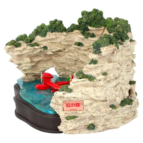 Porco Rosso Light-Up Sound Diorama " Porco's Hideout" Savoia S.21 Adriatic Sea