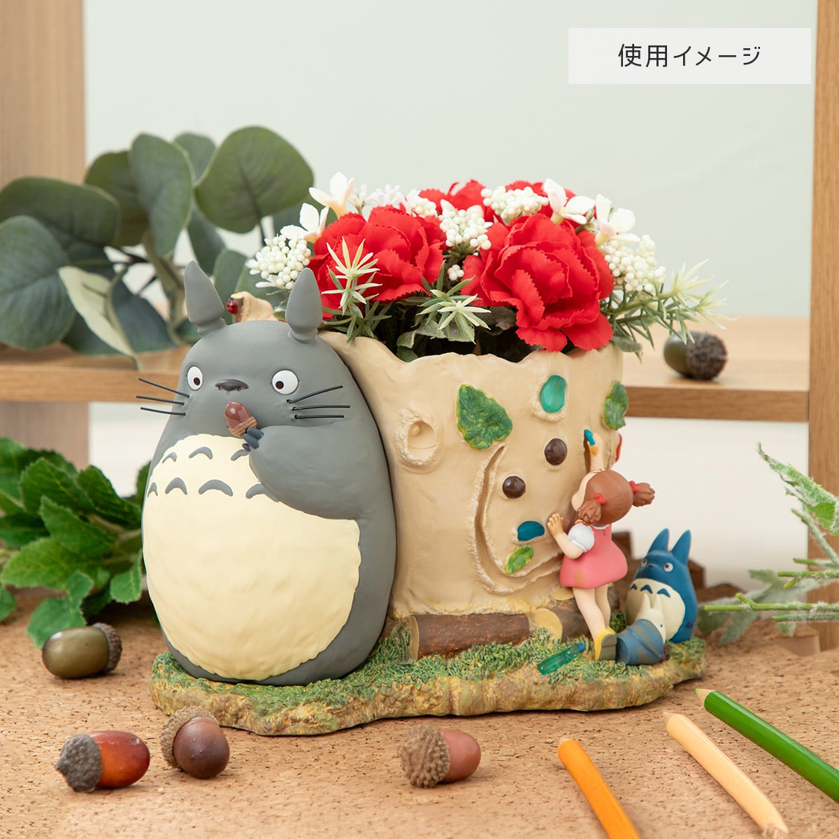 My Neighbor Totoro Diorama Box Totoro & Drawing Mei