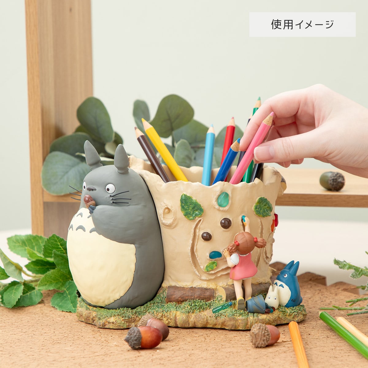 My Neighbor Totoro Diorama Box Totoro & Drawing Mei